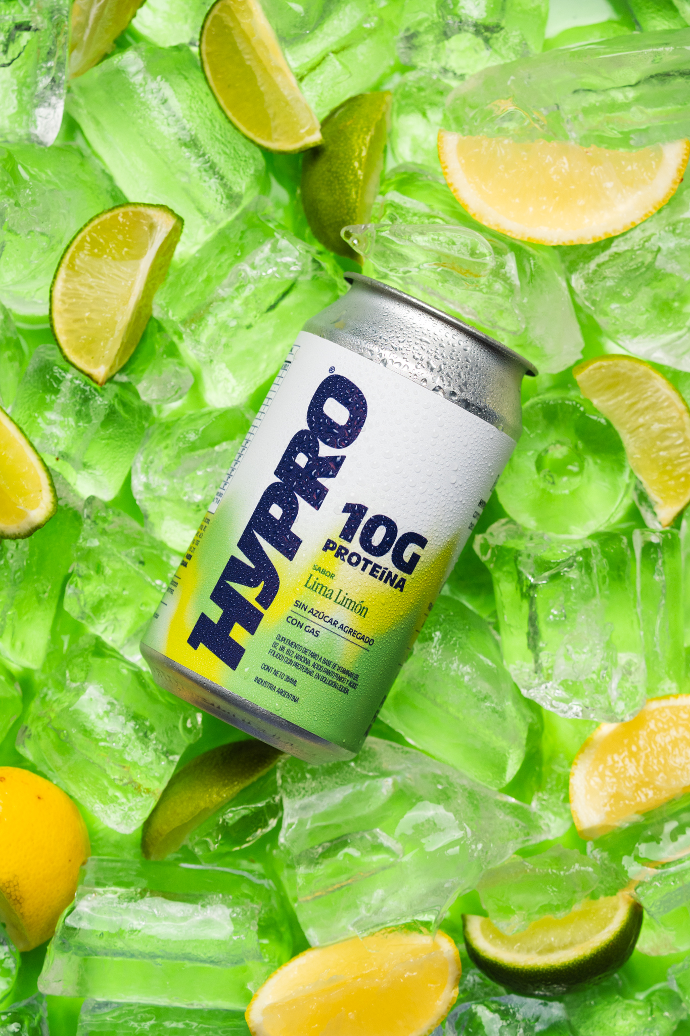 Latas de HYPRO Protein Water, Lima Limón y Frutos Rojos