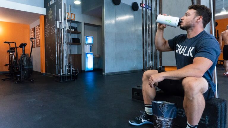 ¿Qué comer después de entrenar? Proteína y recuperación muscular
